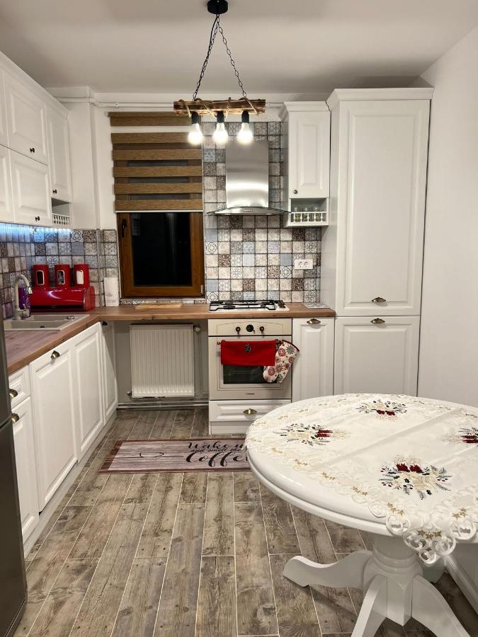 Apartament English Home 2 Camere Brasov Ngoại thất bức ảnh